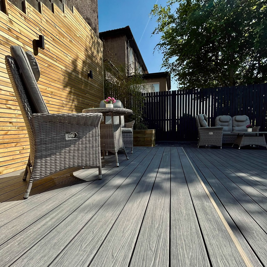 Easy by Garden Makeovers