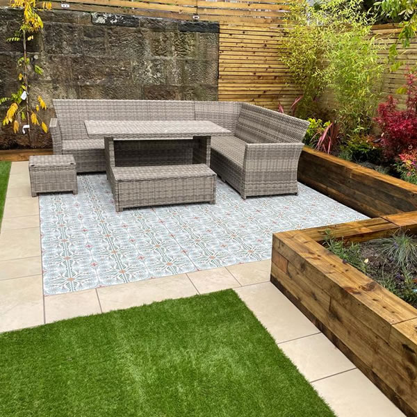 Easy by Garden Makeovers